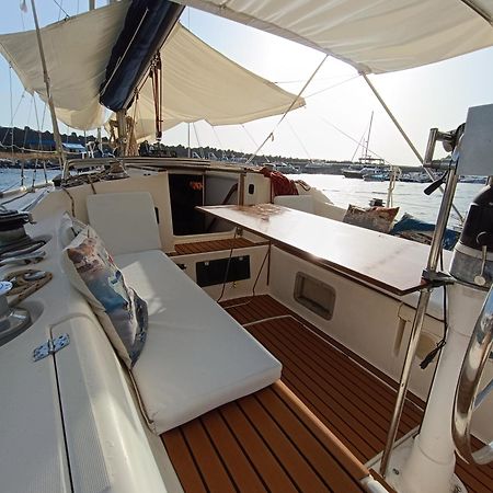 Dormire In Barca A Vela Maratea Extérieur photo